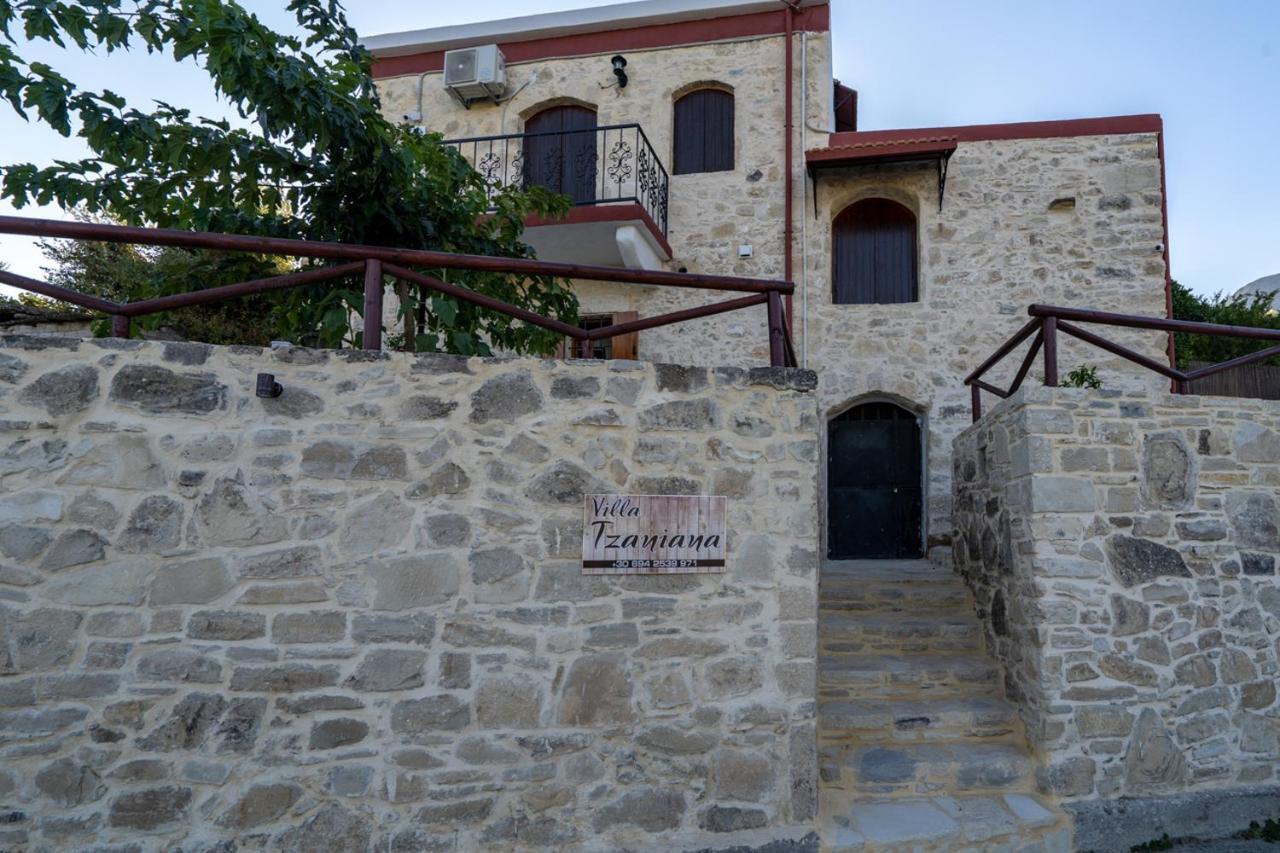 Villa Tzaniana Apomarma Extérieur photo