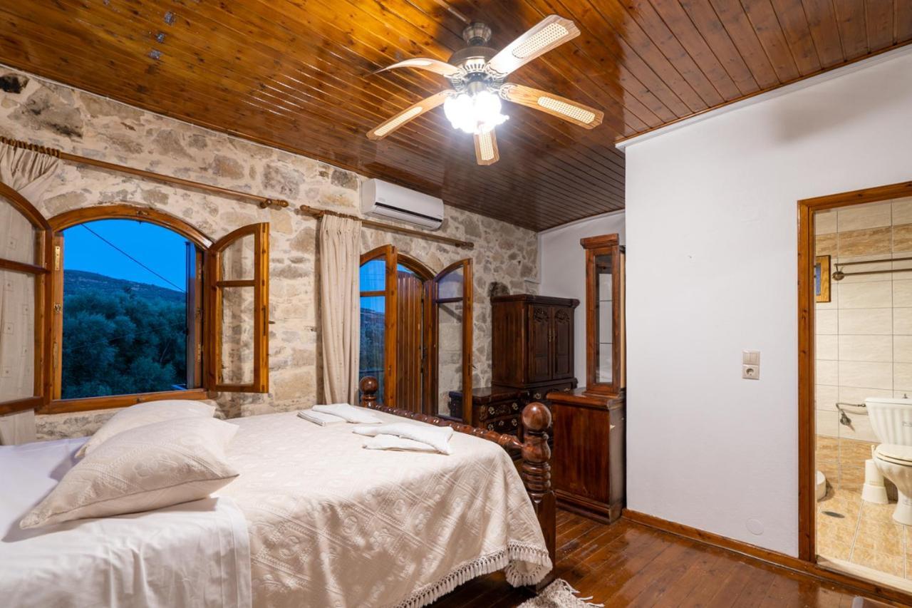 Villa Tzaniana Apomarma Extérieur photo